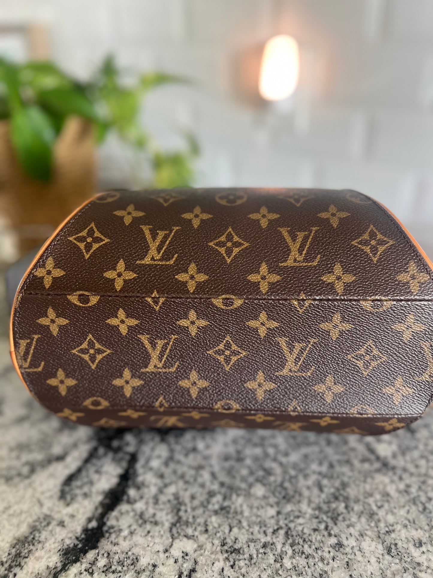 Louis Vuitton Ellipse MM
