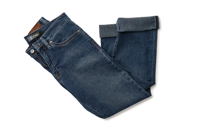 Charisma Relaxed Straight Jeans In Mid Comfort